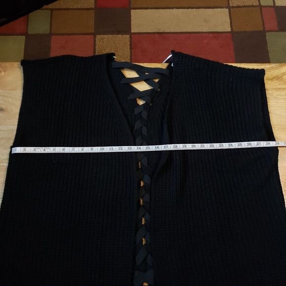 David & Yound NWT Black Lace Up Back Cardigan OS - Picture 7 of 8